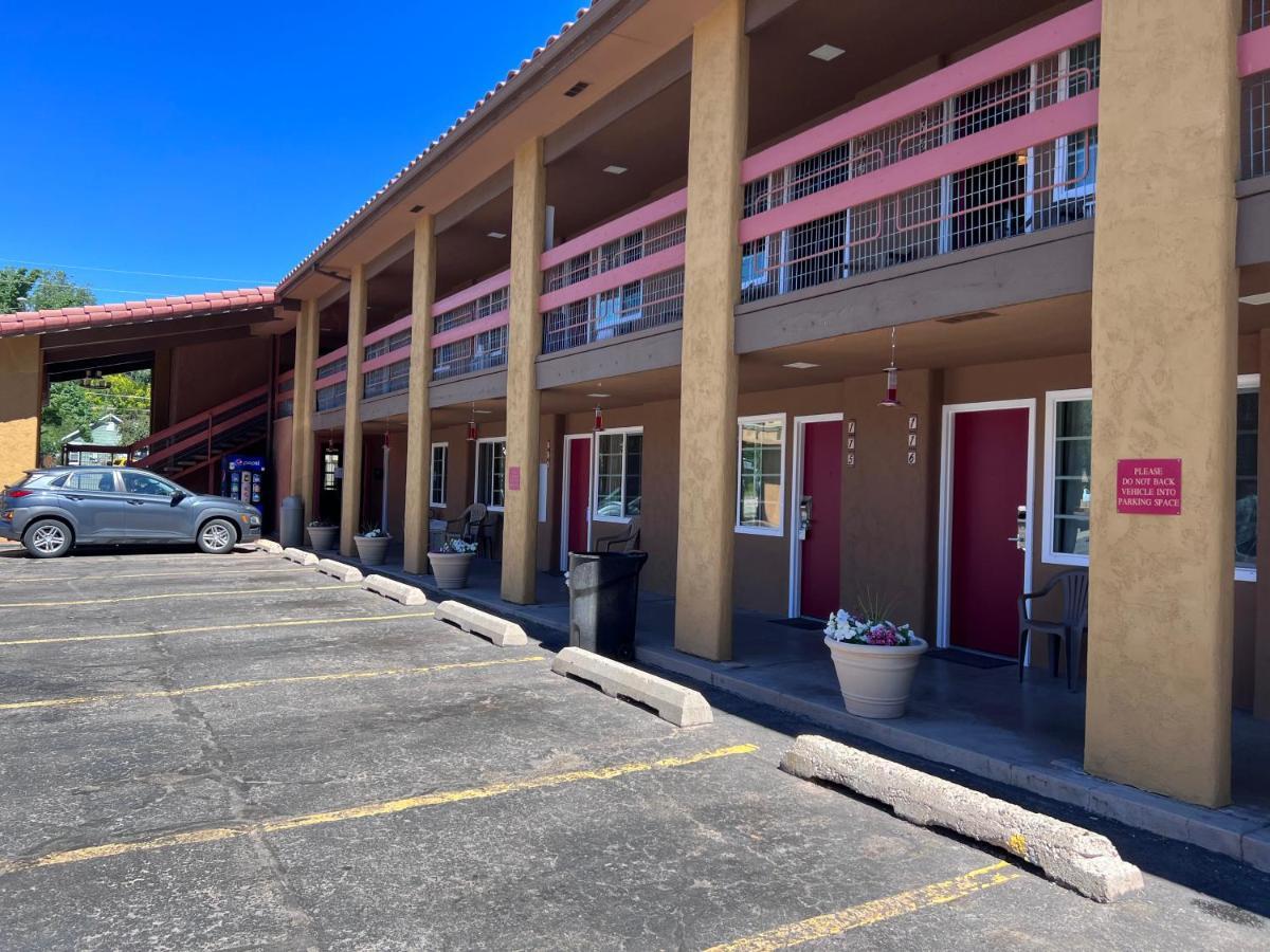 Adobe Inn Durango Exterior photo